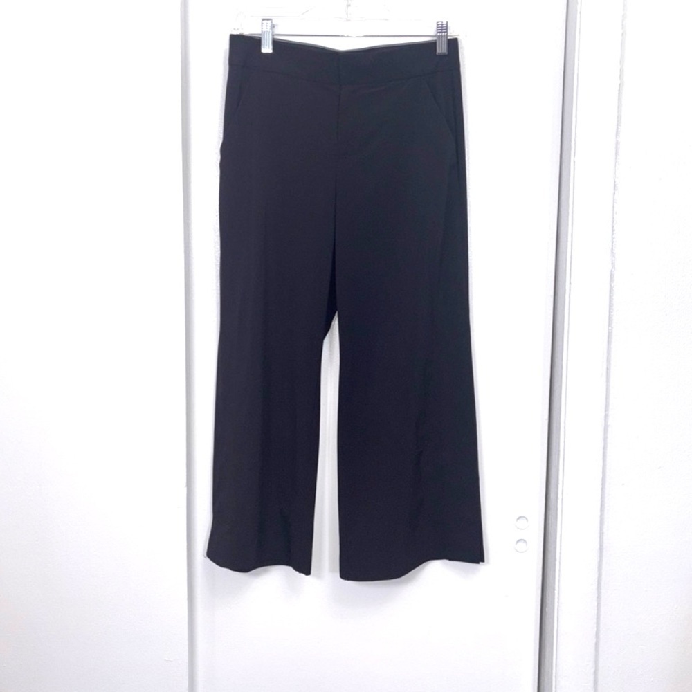 Athleta Black Classic Solid Pattern Pull On Flare… - image 1